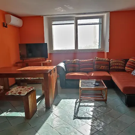 Da Lolita's アパート